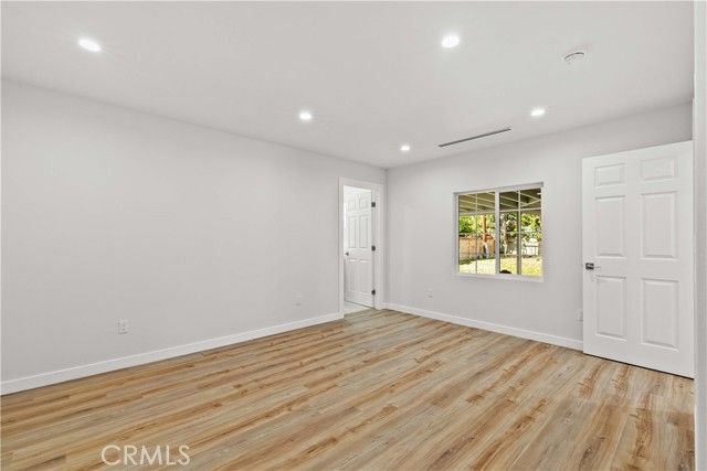 8401 Kester, Panorama City (los Angeles), CA 91402