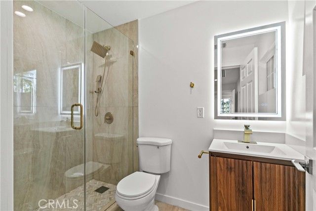 8401 Kester, Panorama City (los Angeles), CA 91402