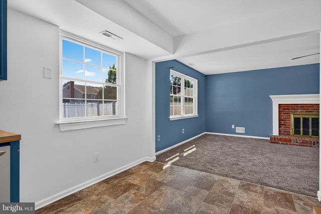 15 UTICA RD, Marlton, NJ 08053