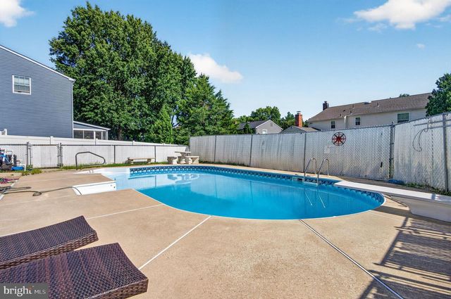 15 UTICA RD, Marlton, NJ 08053
