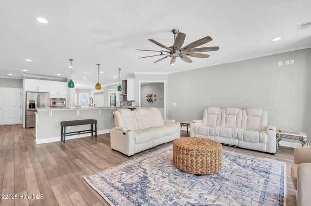 1044 Snowden Road, Wilmington, NC 28412