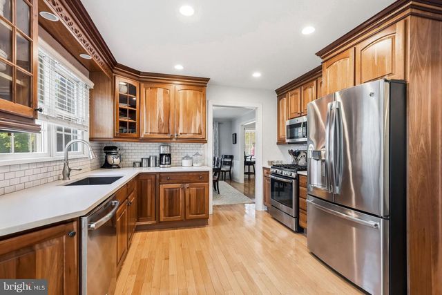 209 LINCOLN AVE, Haddonfield, NJ 08033