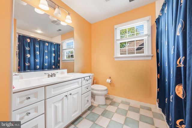209 LINCOLN AVE, Haddonfield, NJ 08033