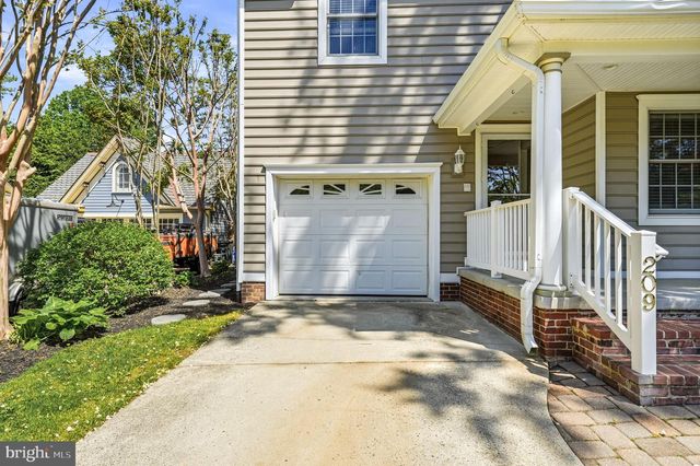 209 LINCOLN AVE, Haddonfield, NJ 08033