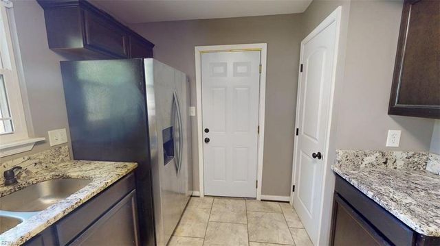 128 Edsyl ST, Newport News, VA 23602