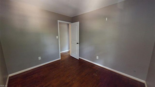 128 Edsyl ST, Newport News, VA 23602