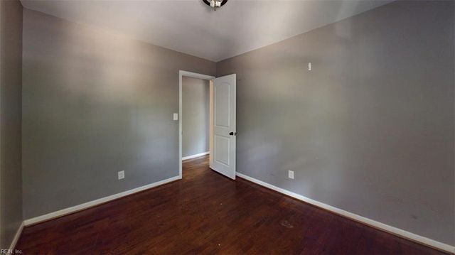 128 Edsyl ST, Newport News, VA 23602