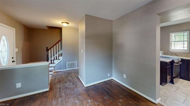 128 Edsyl ST, Newport News, VA 23602