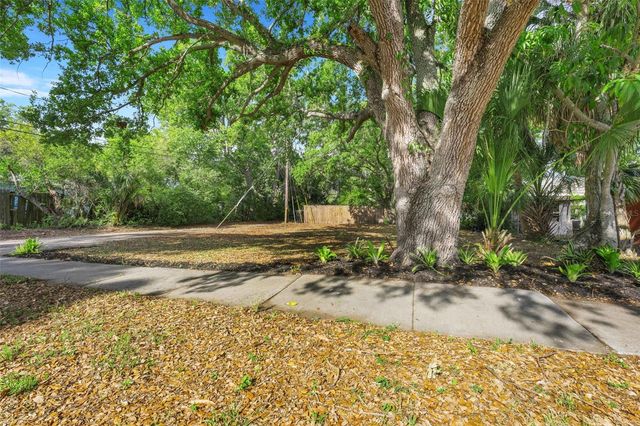 2715 5TH STREET S, St Petersburg, FL 33705