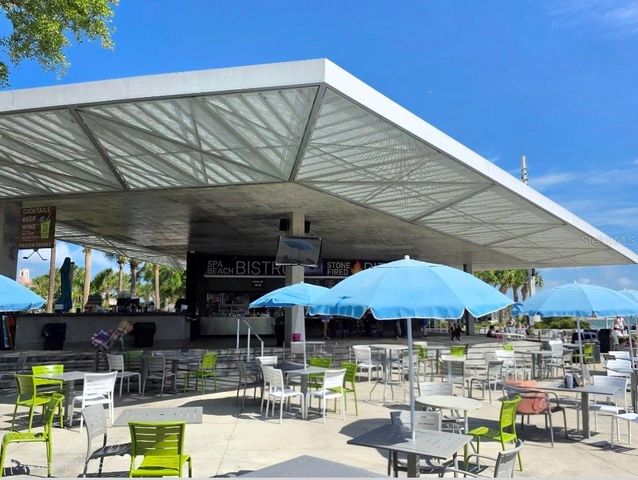 2715 5TH STREET S, St Petersburg, FL 33705