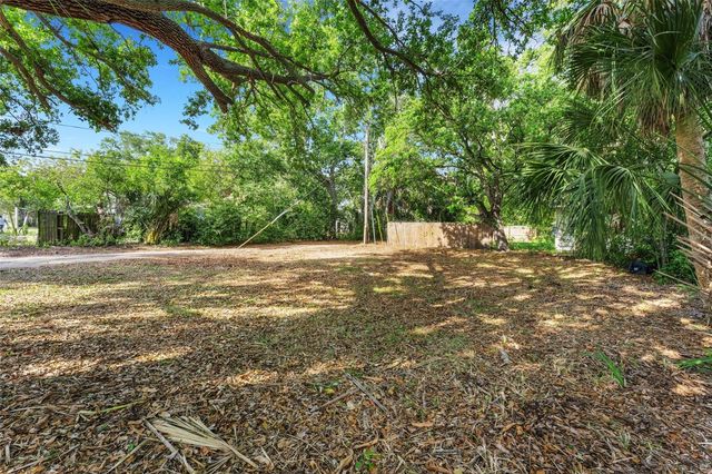 2715 5TH STREET S, St Petersburg, FL 33705