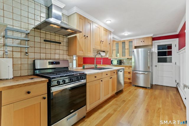 40 Emerson Street, Norwalk, CT 06855