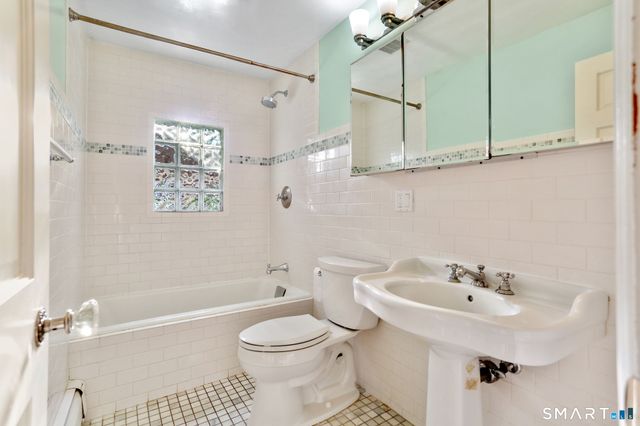 40 Emerson Street, Norwalk, CT 06855