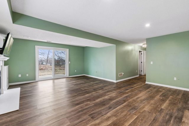 17194 Toronto Avenue SE, Prior Lake, MN 55372