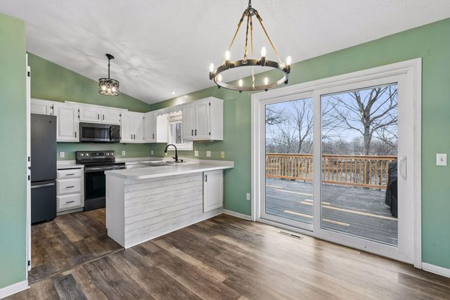 17194 Toronto Avenue SE, Prior Lake, MN 55372