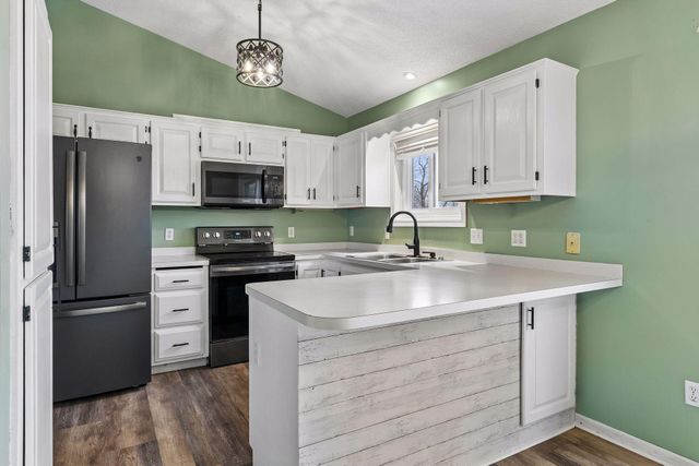 17194 Toronto Avenue SE, Prior Lake, MN 55372