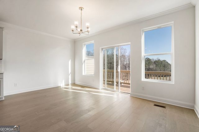 624 Oakleaf Grove Lane, Sugar Hill, GA 30518