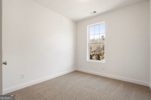 624 Oakleaf Grove Lane, Sugar Hill, GA 30518