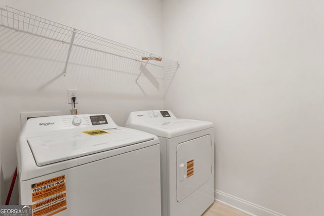 624 Oakleaf Grove Lane, Sugar Hill, GA 30518