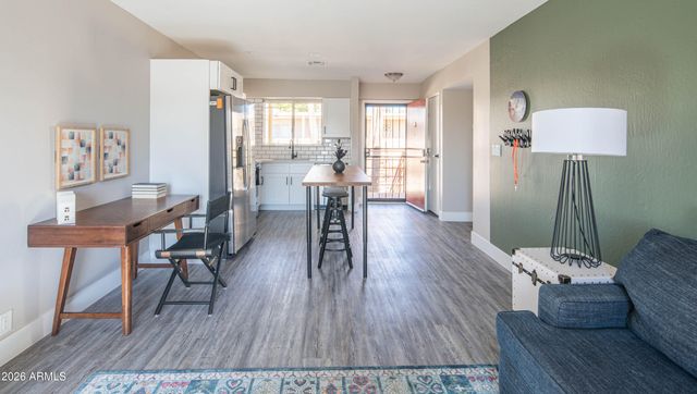 4600 N 68TH Street 326, Scottsdale, AZ 85251