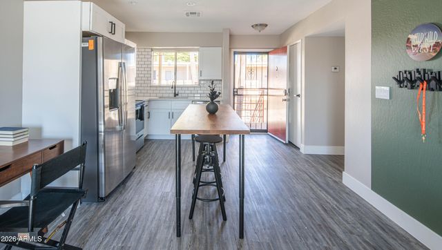 4600 N 68TH Street 326, Scottsdale, AZ 85251