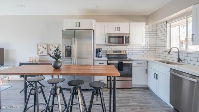 4600 N 68TH Street 326, Scottsdale, AZ 85251