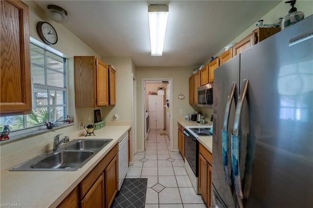 1076 Park DR, Labelle, FL 33935