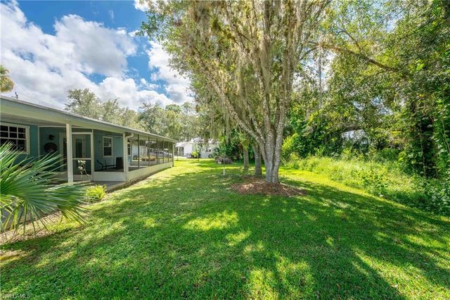 1076 Park DR, Labelle, FL 33935