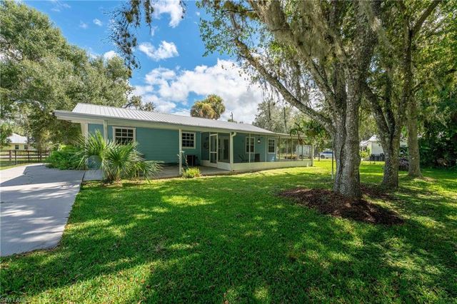 1076 Park DR, Labelle, FL 33935
