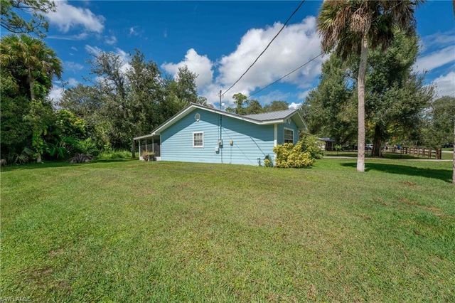 1076 Park DR, Labelle, FL 33935