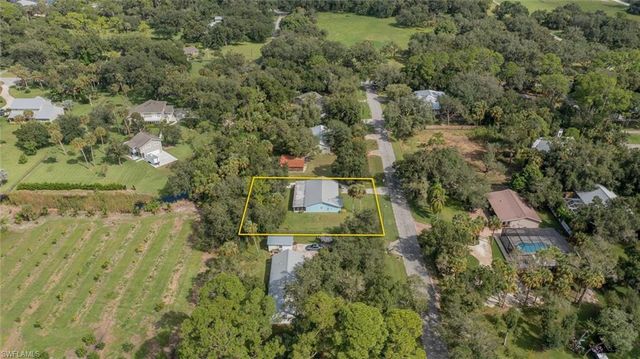 1076 Park DR, Labelle, FL 33935