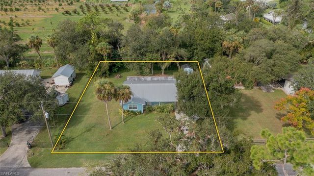 1076 Park DR, Labelle, FL 33935