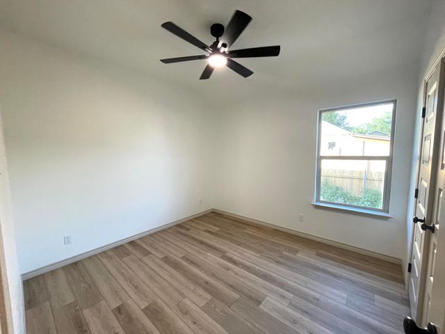 13 E 28th Street, San Angelo, TX 76903