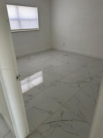 7101 SW 89th Court 104, Miami, FL 33173