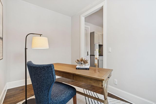 15710 Highwood Drive, Minnetonka, MN 55345