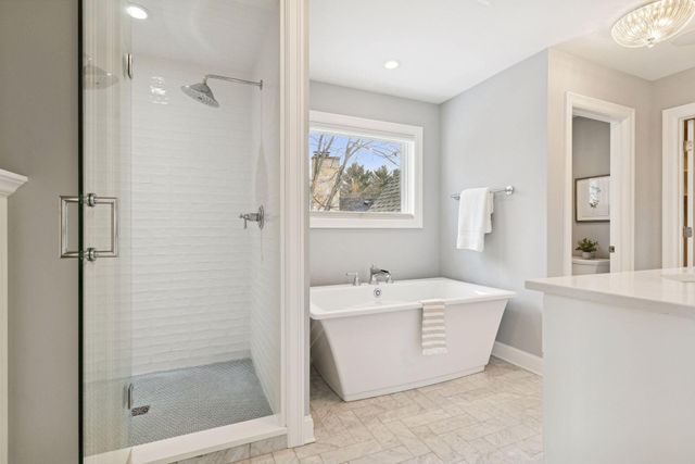 15710 Highwood Drive, Minnetonka, MN 55345