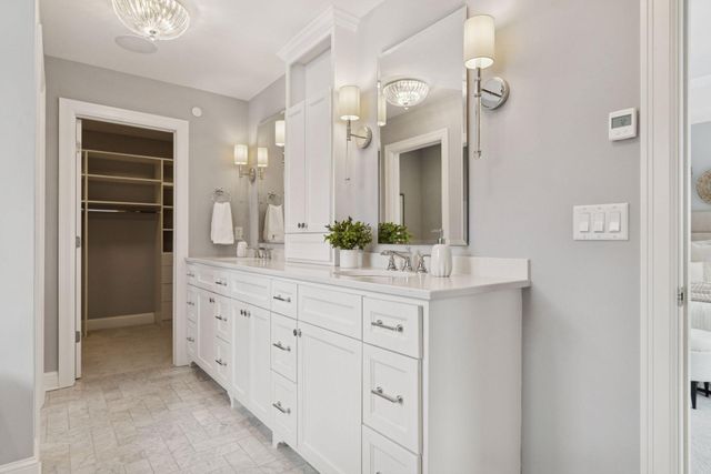 15710 Highwood Drive, Minnetonka, MN 55345