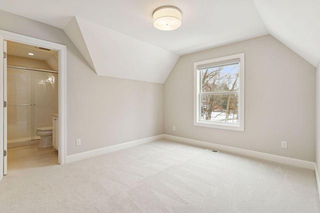 15710 Highwood Drive, Minnetonka, MN 55345