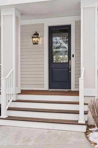 15710 Highwood Drive, Minnetonka, MN 55345