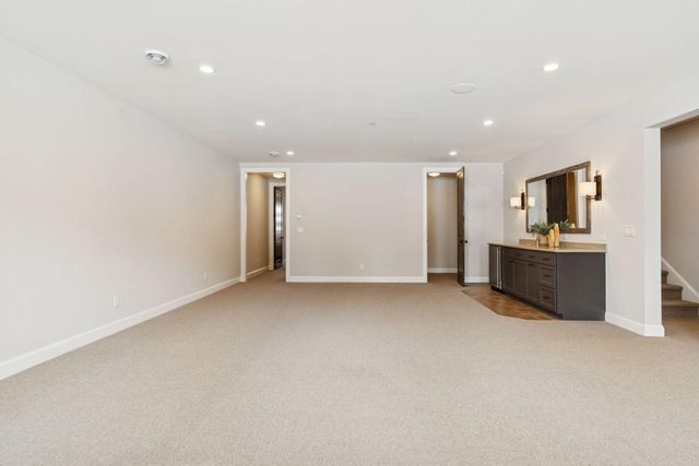 15710 Highwood Drive, Minnetonka, MN 55345