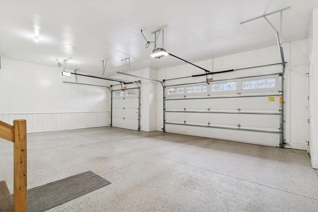 15710 Highwood Drive, Minnetonka, MN 55345