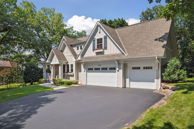 15710 Highwood Drive, Minnetonka, MN 55345