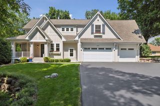 15710 Highwood Drive, Minnetonka, MN 55345