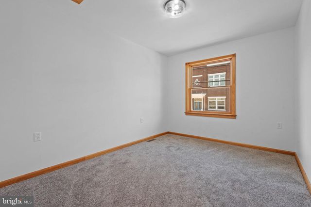 407 MARKET ST, Lykens, PA 17048