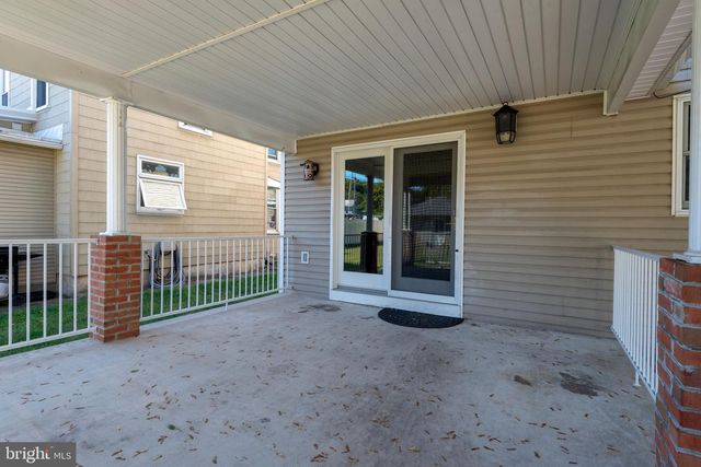 407 MARKET ST, Lykens, PA 17048