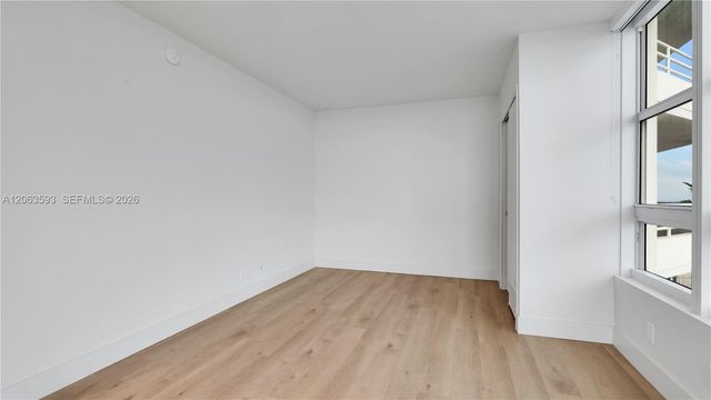 555 NE 34th Street 401, Miami, FL 33137
