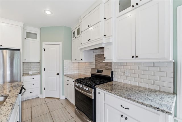5206 S 62nd Street, Rogers, AR 72758