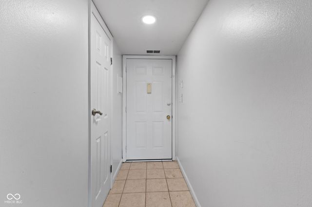 7453 Country Brook Drive, Indianapolis, IN 46260