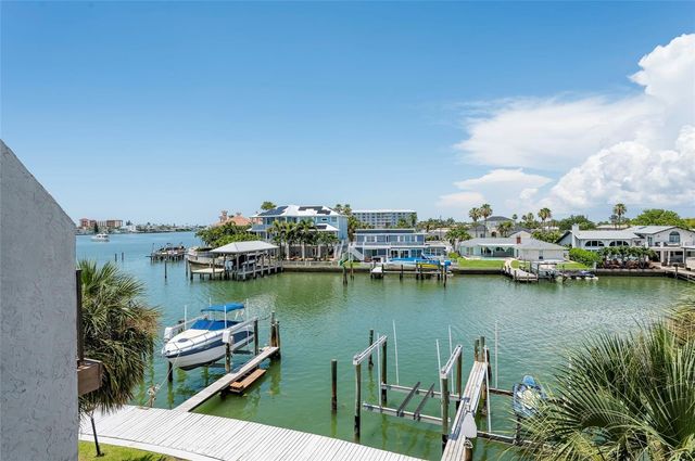 218 SKIFF POINT, Clearwater Beach, FL 33767