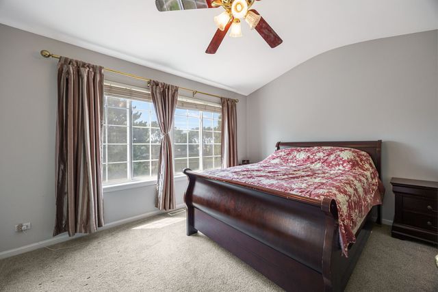 1650 Charlotte Circle, Naperville, IL 60564